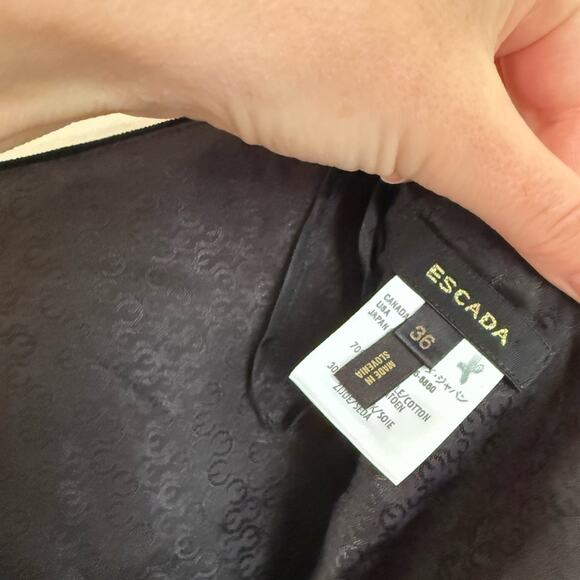 Escada Black Velvet Pencil Skirt - Picture 4 of 6